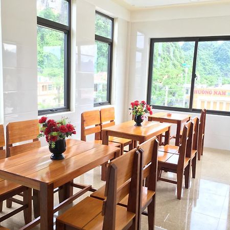 Sky Hotel Phong Nha Exterior photo