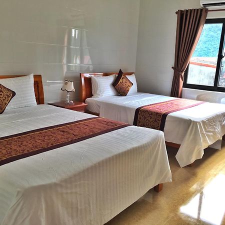 Sky Hotel Phong Nha Exterior photo