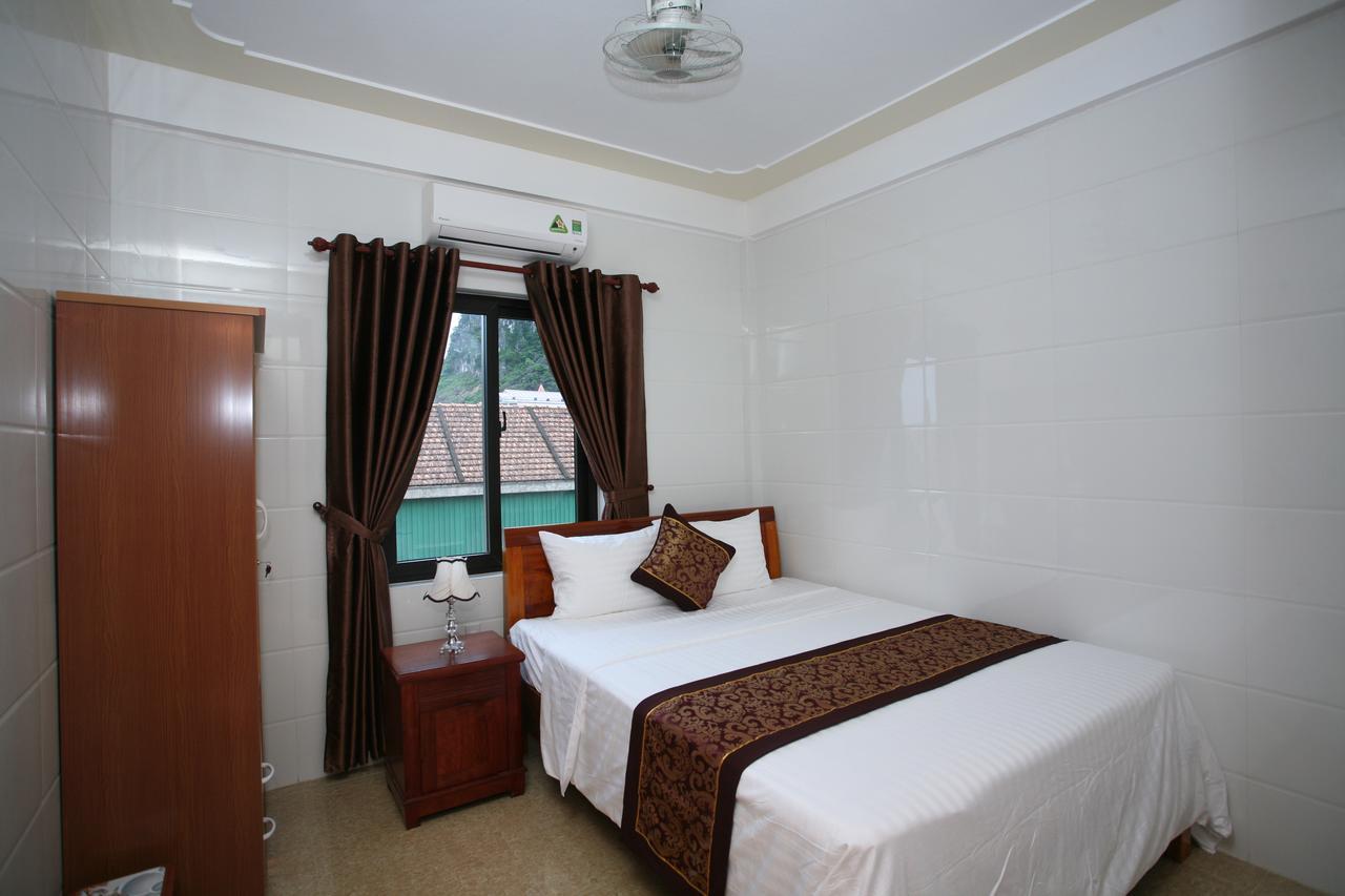 Sky Hotel Phong Nha Exterior photo