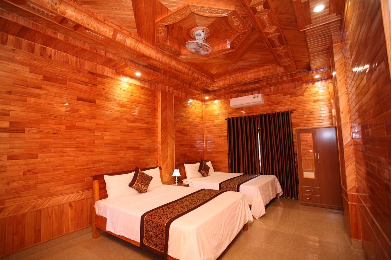 Sky Hotel Phong Nha Exterior photo
