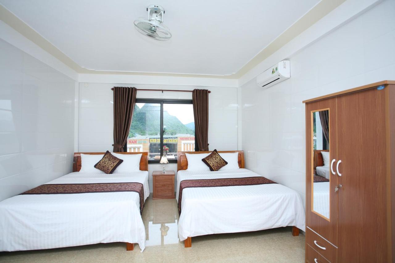 Sky Hotel Phong Nha Exterior photo