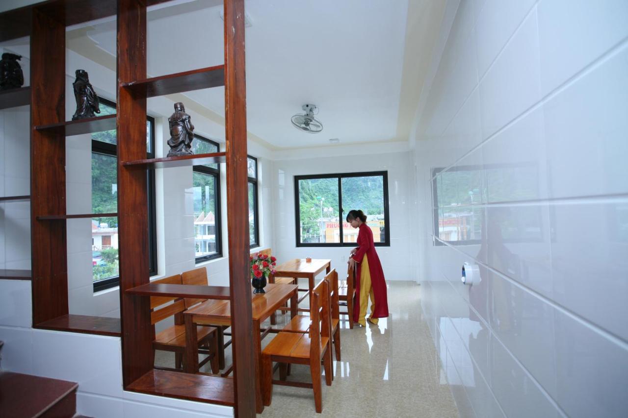 Sky Hotel Phong Nha Exterior photo
