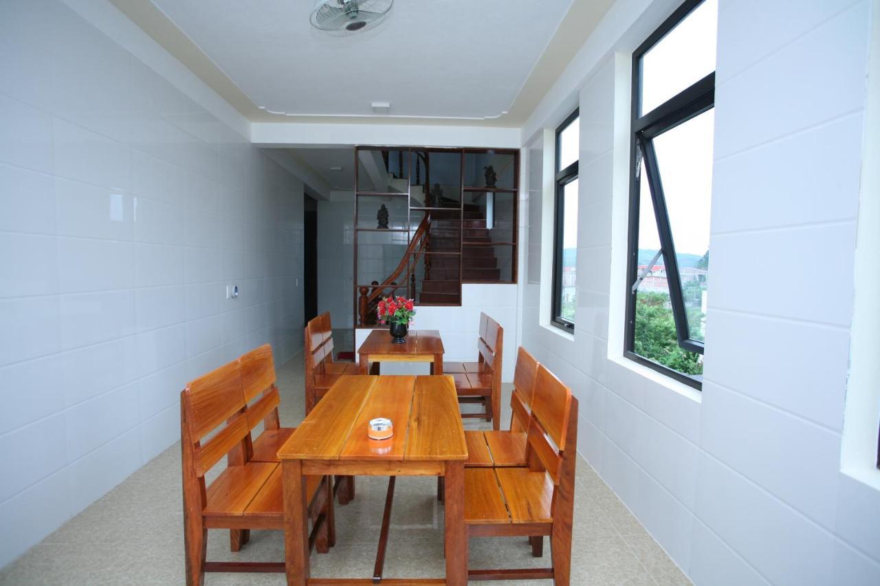 Sky Hotel Phong Nha Exterior photo